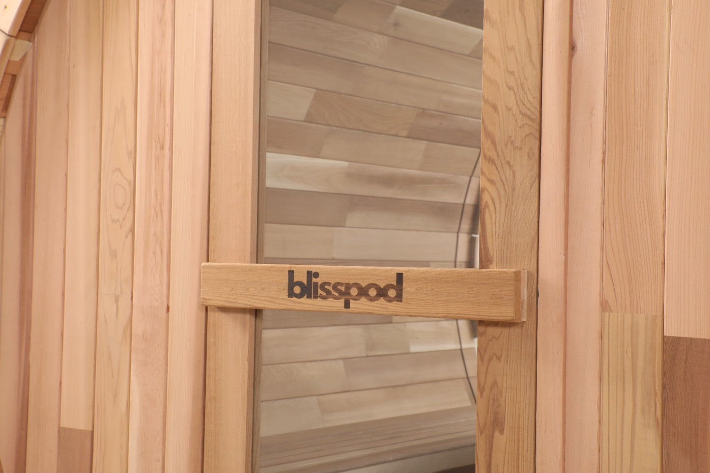 Canadian Red Cedar Outdoor Steam Barell Sauna, 2-4 / 4-6 persons with Full Glass Back & 2 front Porch seats
