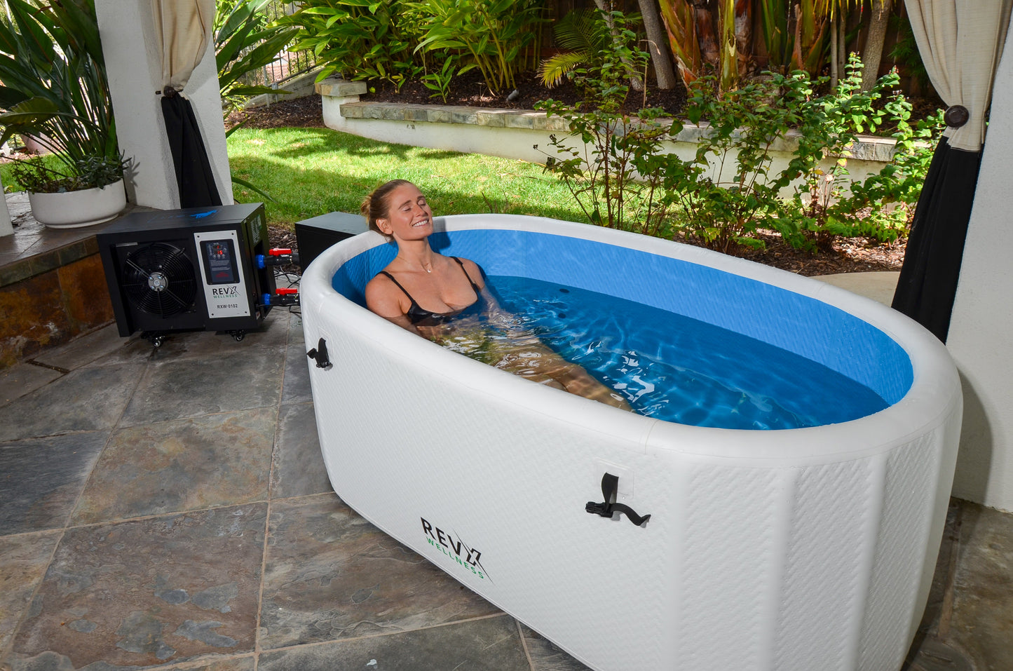 Inflatable Tub Deluxe