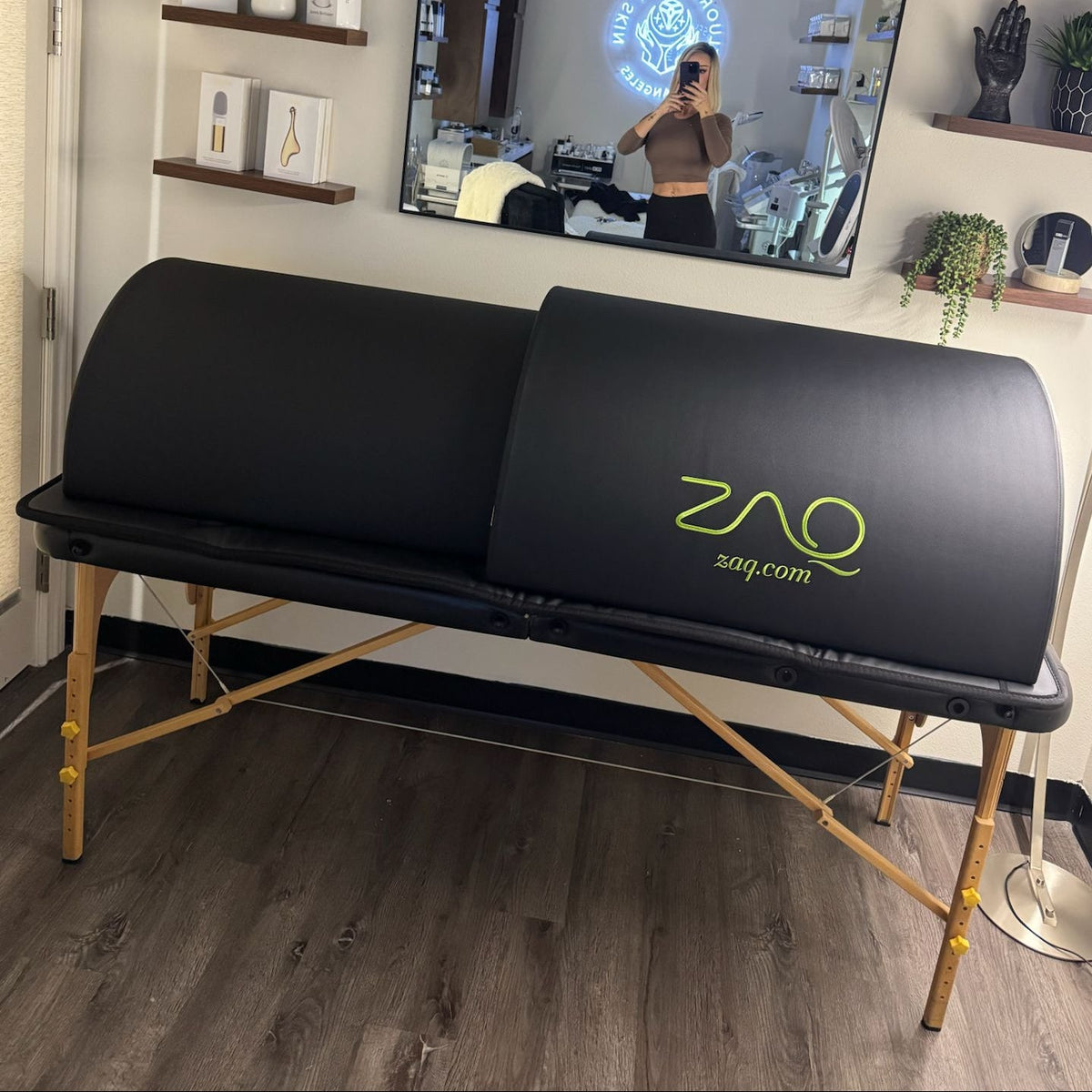 ZAQ ZUNA Pro Far Infrared PEMF, Infrared, Red Light Sauna Dome – Full-Body Wellness